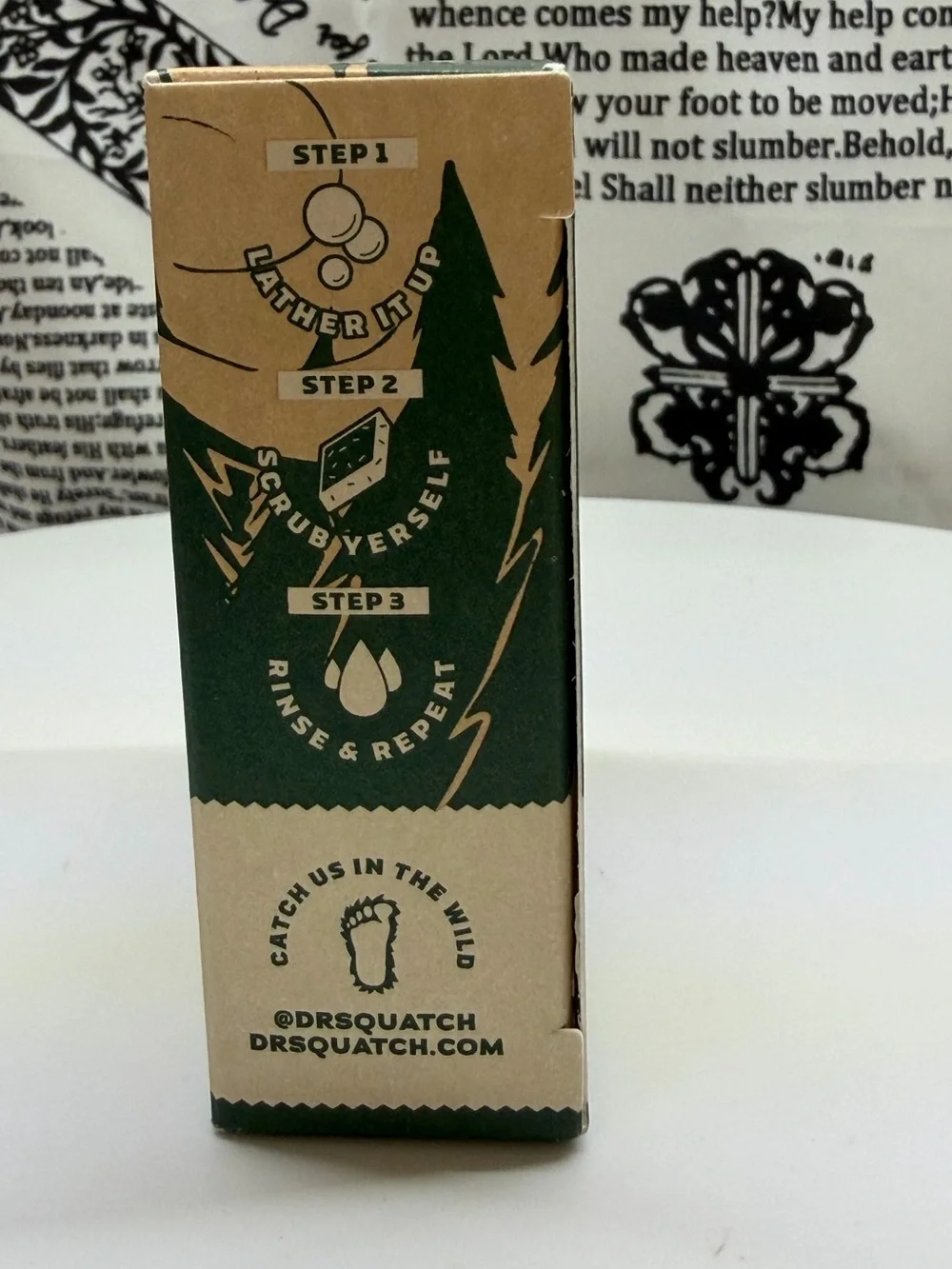 Dr. Squatch Snowy Pine Tar Men's Natural Soap